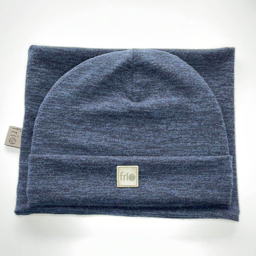 #149 Tuque  Bleu nuit  "Cool Dad"